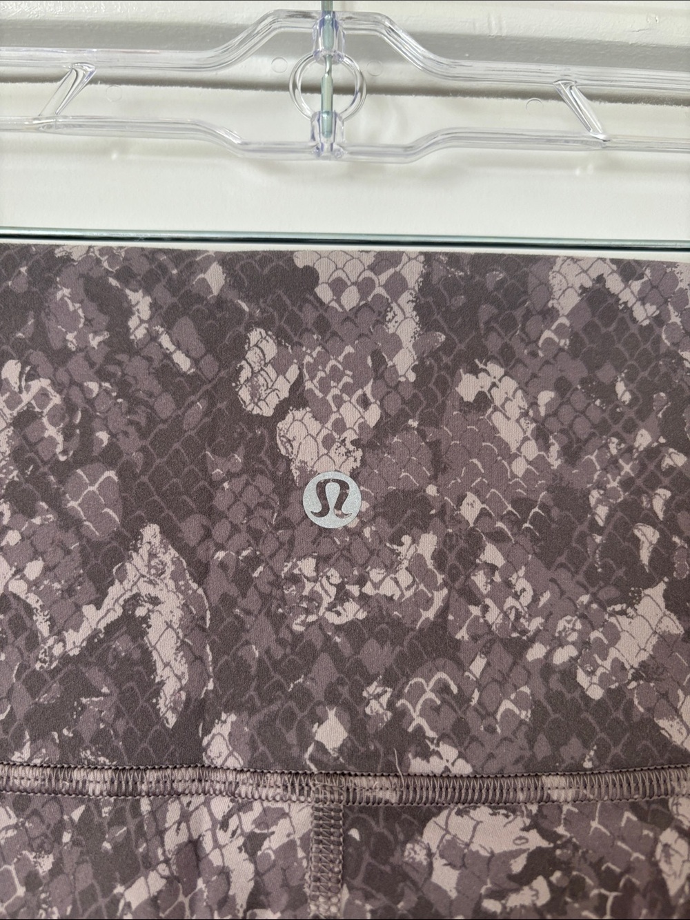 lululemon athletica Printed High-Rise Leggings - Brown Gray - Picture 3 of 3